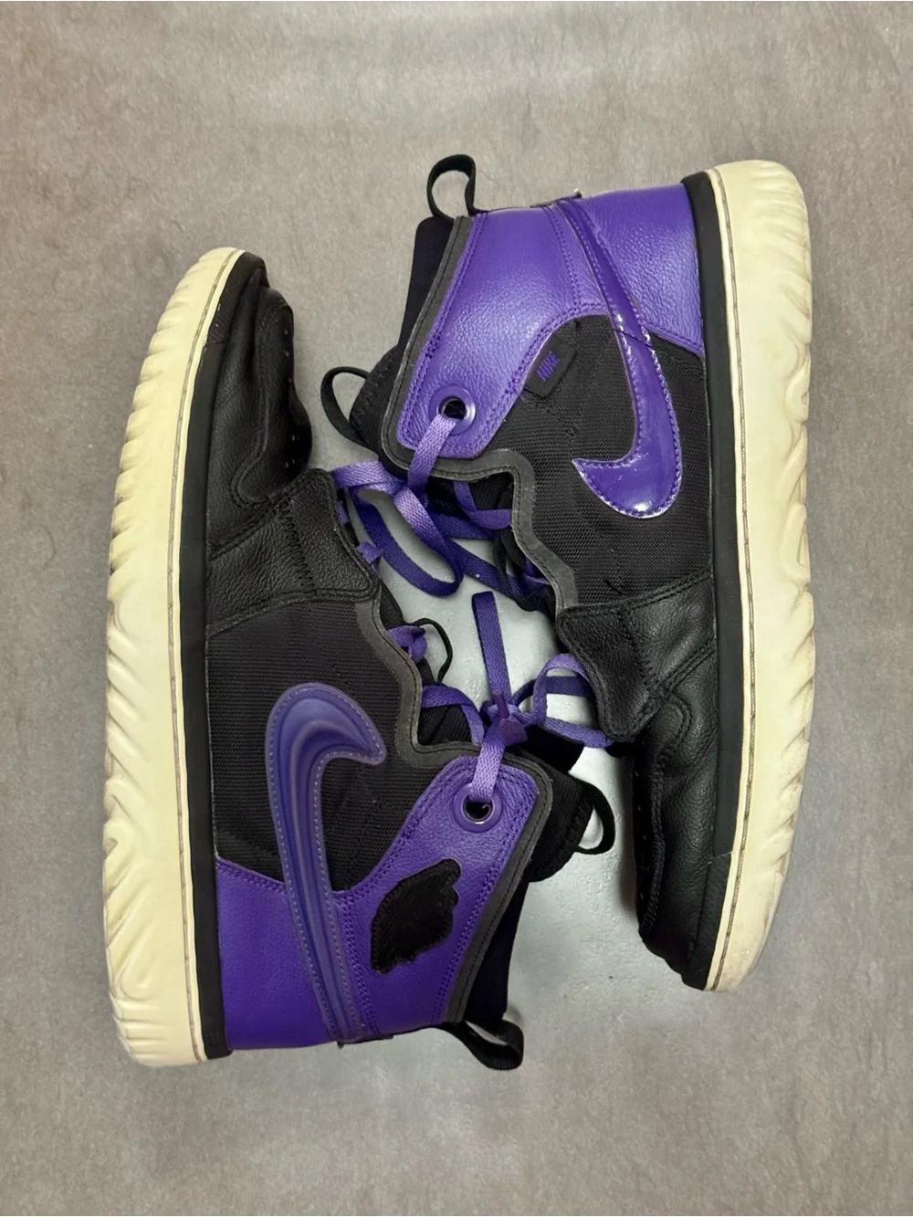 Jordan Air Jordan 1 High React High-Top Sneakers in Purple & Black, Men’s 11